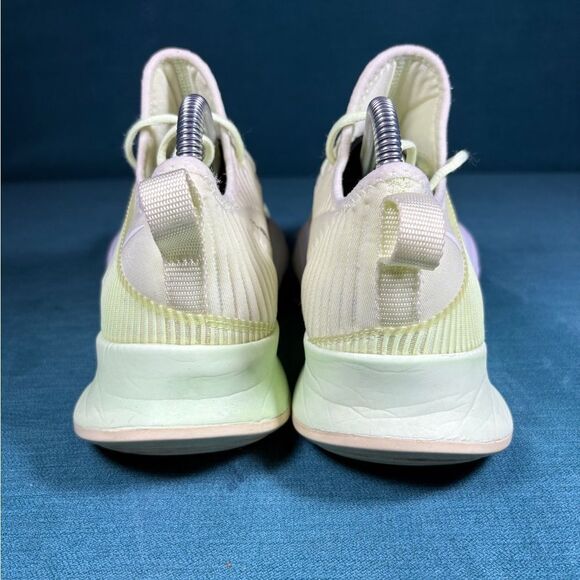 Nike Shoes Womens 7.5 Air Zoom SuperRep Barely Volt Sneakers Green - Picture 2 of 8